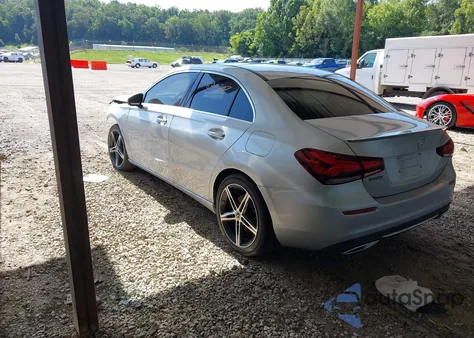 2021 Mercedes-Benz A 220 4Matic из США, поврежденный, VIN W1K3G4FB2MJ312674